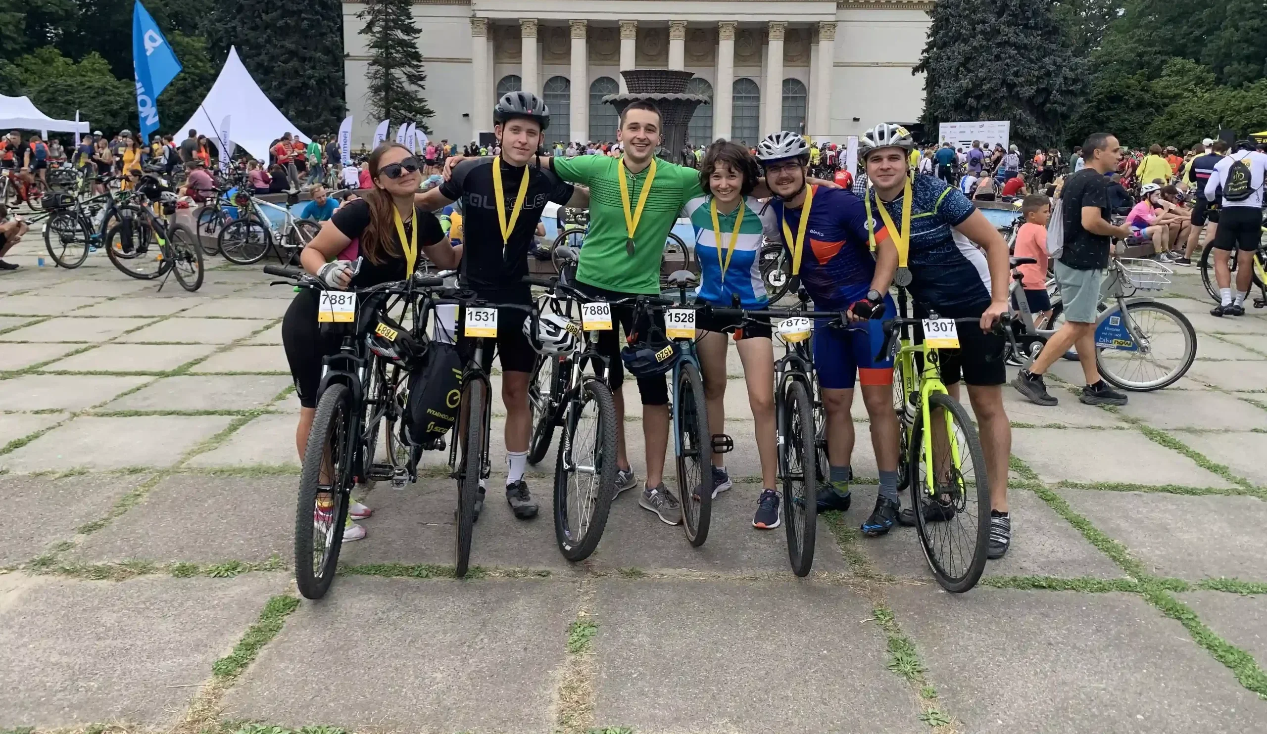 Пластуни і велосипеди, або Як “Київська Сотка” підтримала Пласт